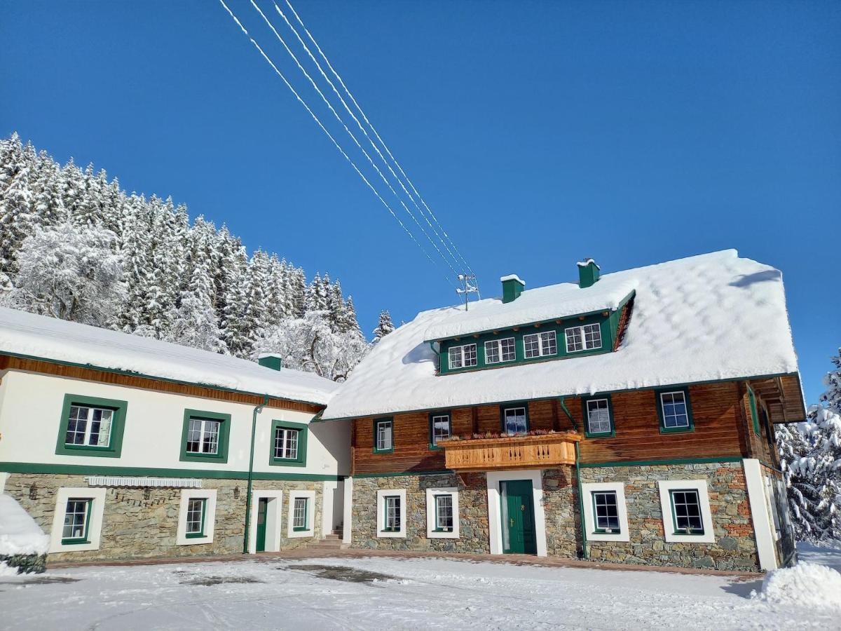 Landhaus Gruenjuwel Himmelberg Extérieur photo