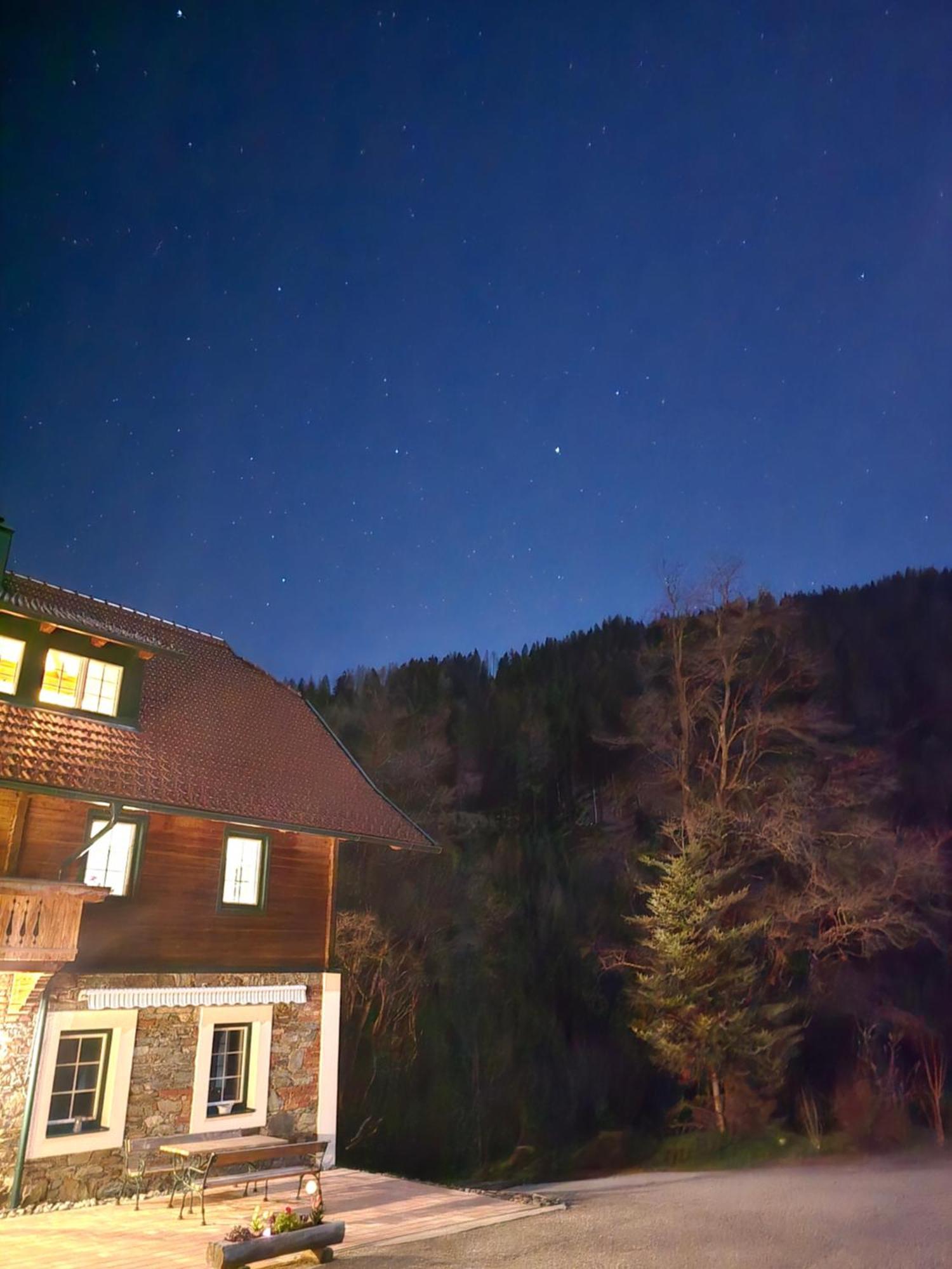 Landhaus Gruenjuwel Himmelberg Extérieur photo